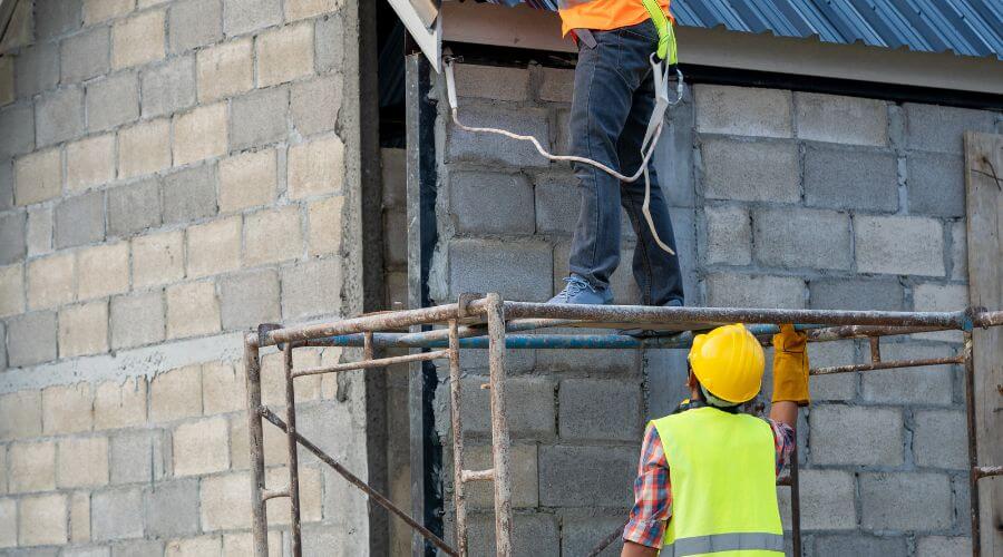 Professional residential roofers in Maxwell, TX